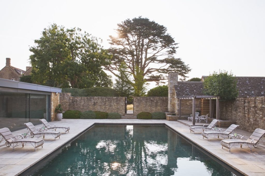 spas cotswolds - thyme meadow spa